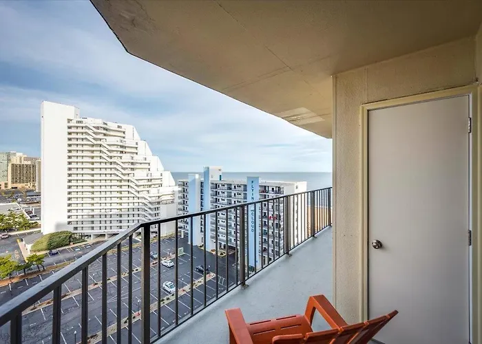 Ferienhaus Lovely 2 Bedroom 9400 With Side Ocean View & Outdoor Pool! Ocean Stadt